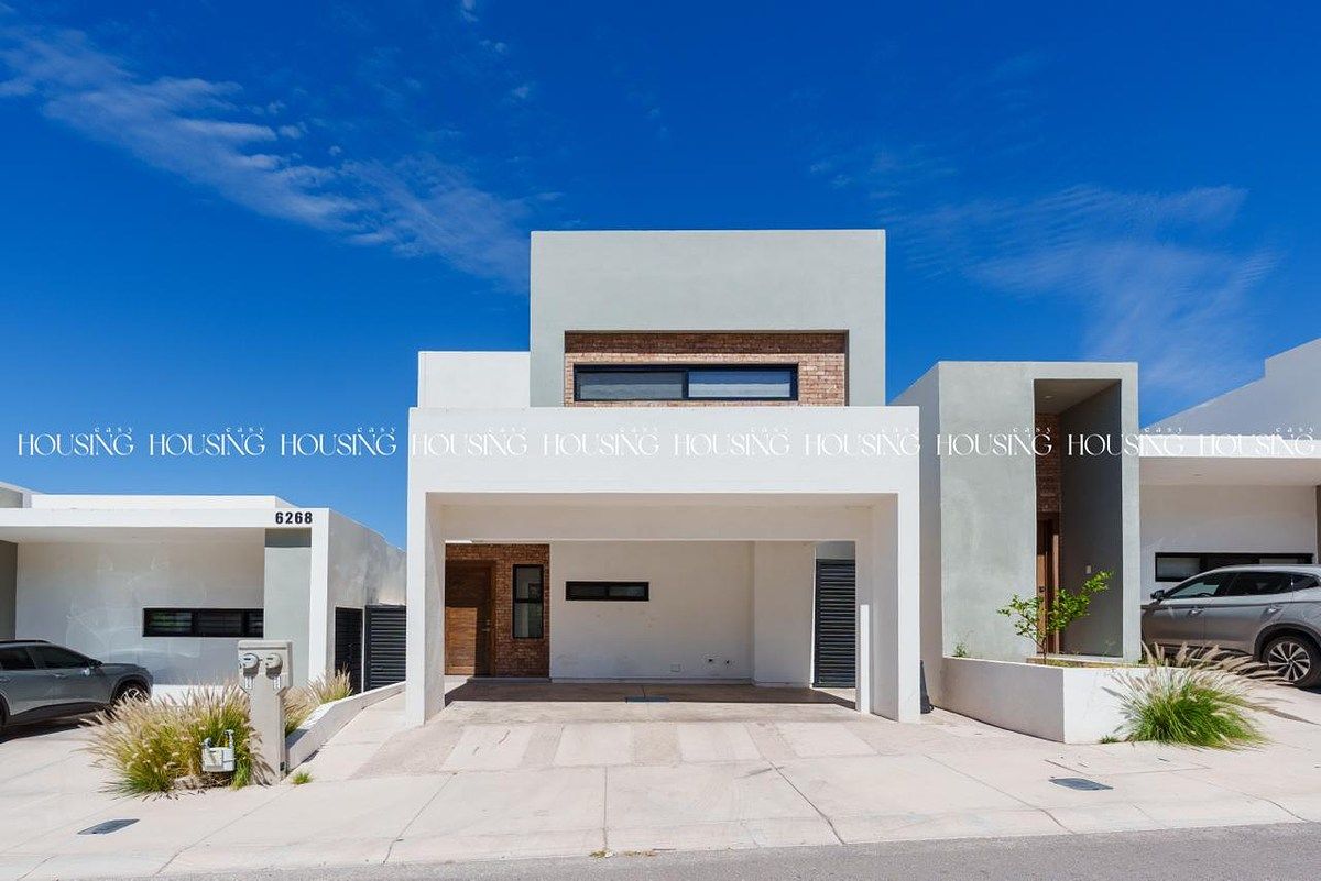 CASA FRENTE A PARQUE CON ALBERCA EN VENTA/RENTA EN  VALLE ESCONDIDO, photo 1 of 29