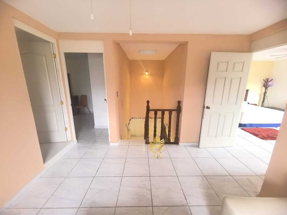 Casa em Los Girasoles, Querétaro, foto 16 de 38