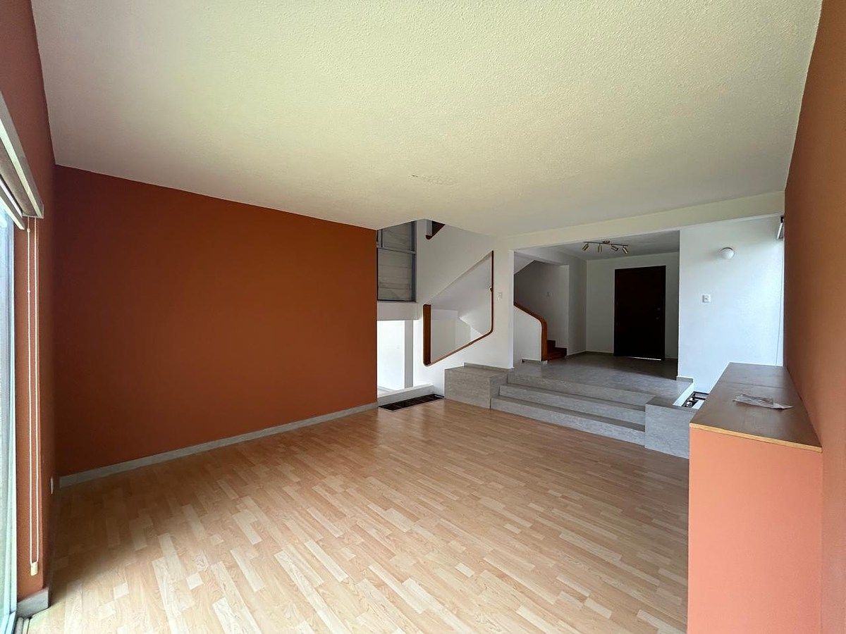 SALA, foto 6 de 35