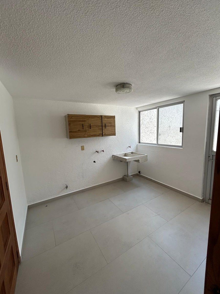 CUARTO DE LAVADO, foto 28 de 35