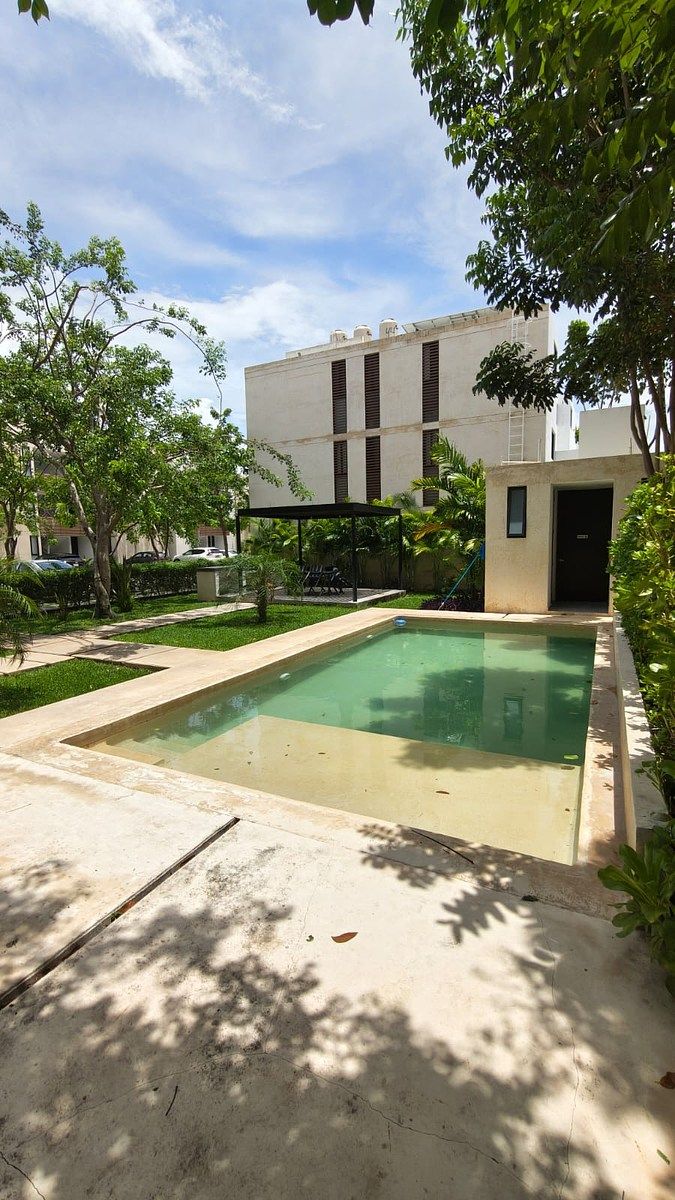 LAILA TEMOZON NORTE - RENTA DEPARTAMENTO AMUEBLADO, foto 1 de 13