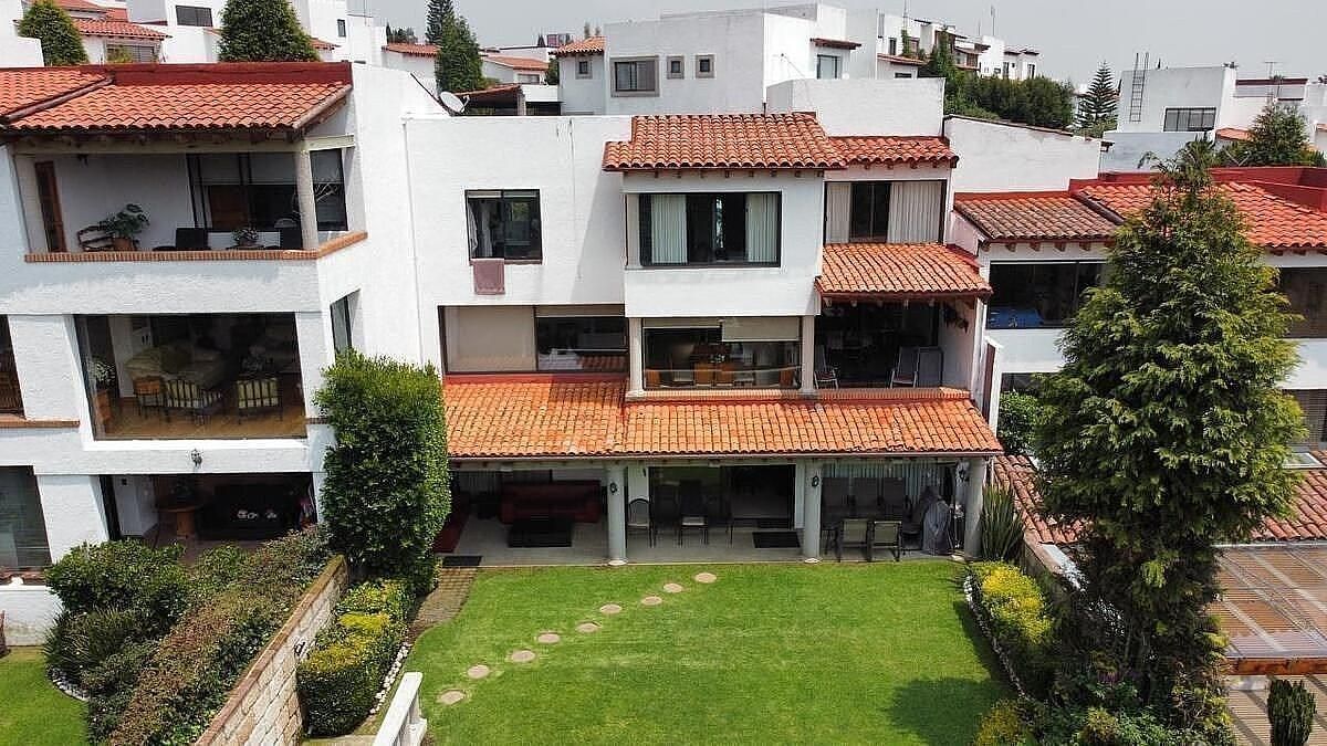 Casa en Venta en Las Haciendas, frente a Rancho San Francisco, foto 1 de 22