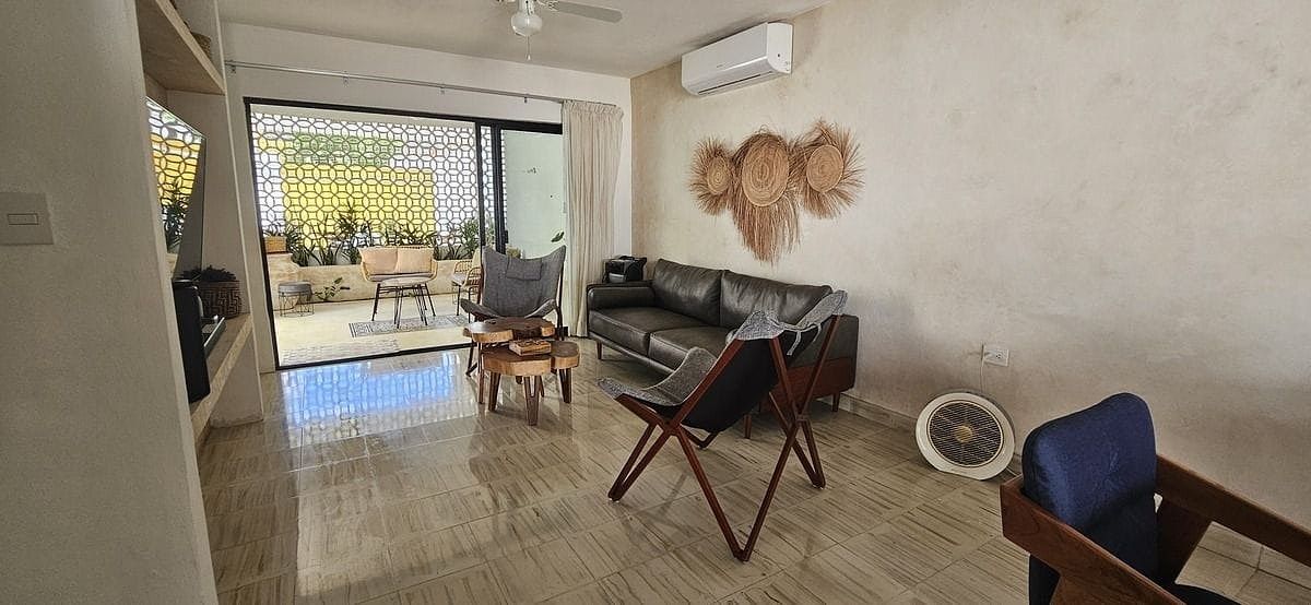 Sala, photo 4 of 16