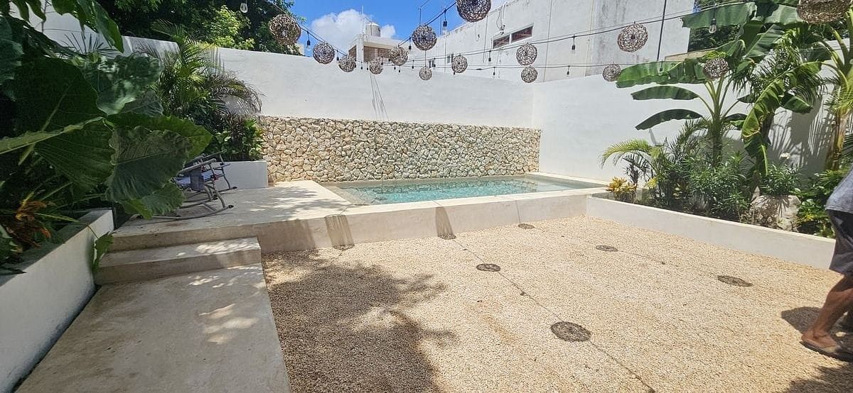 Terraza y Jardín, photo 14 of 16