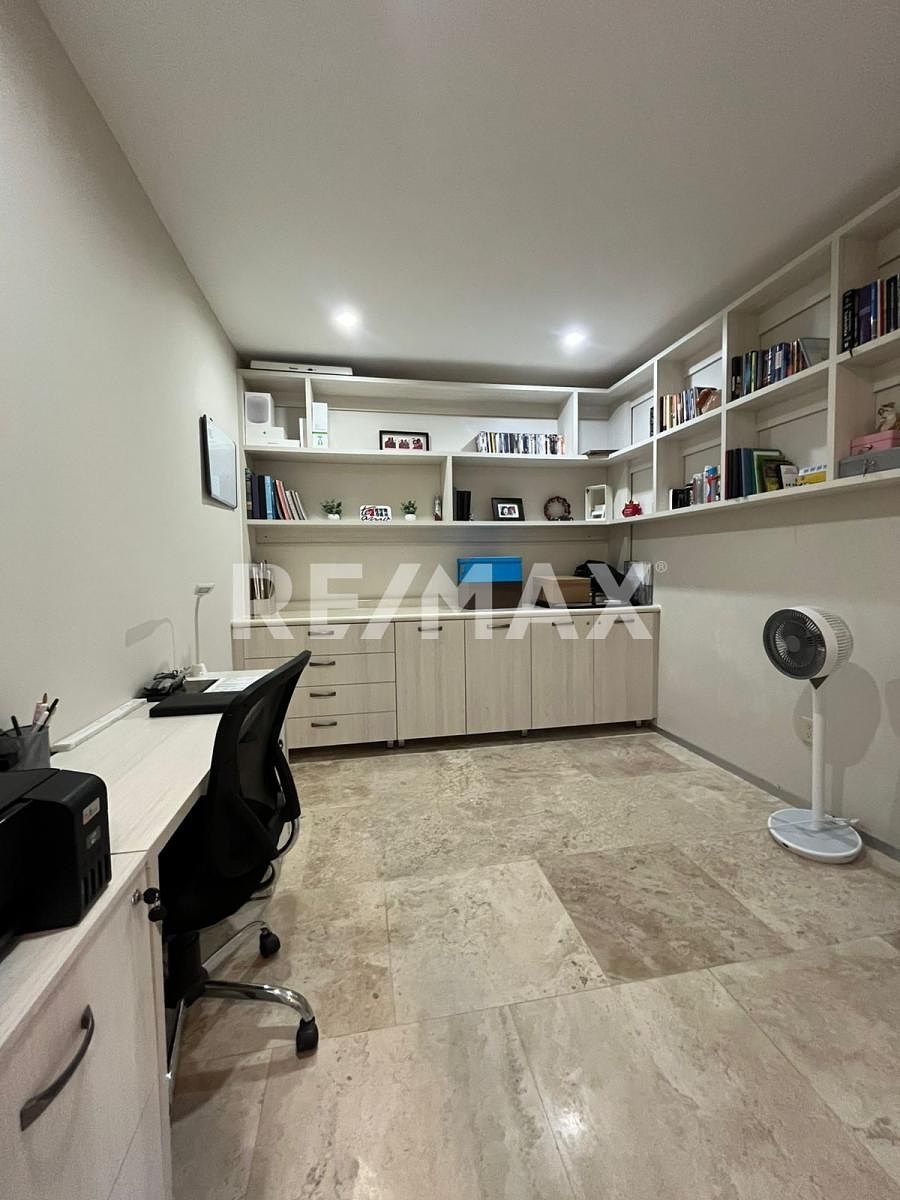 Casa em condomínio fechado em Zibatá, El Marqués, foto 15 de 24