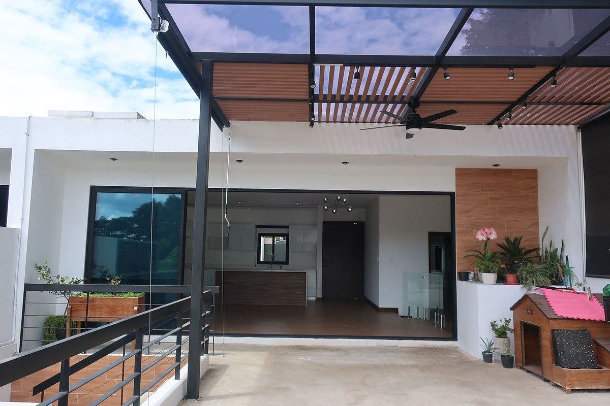 Casa en VENTA - CAES km 18.5