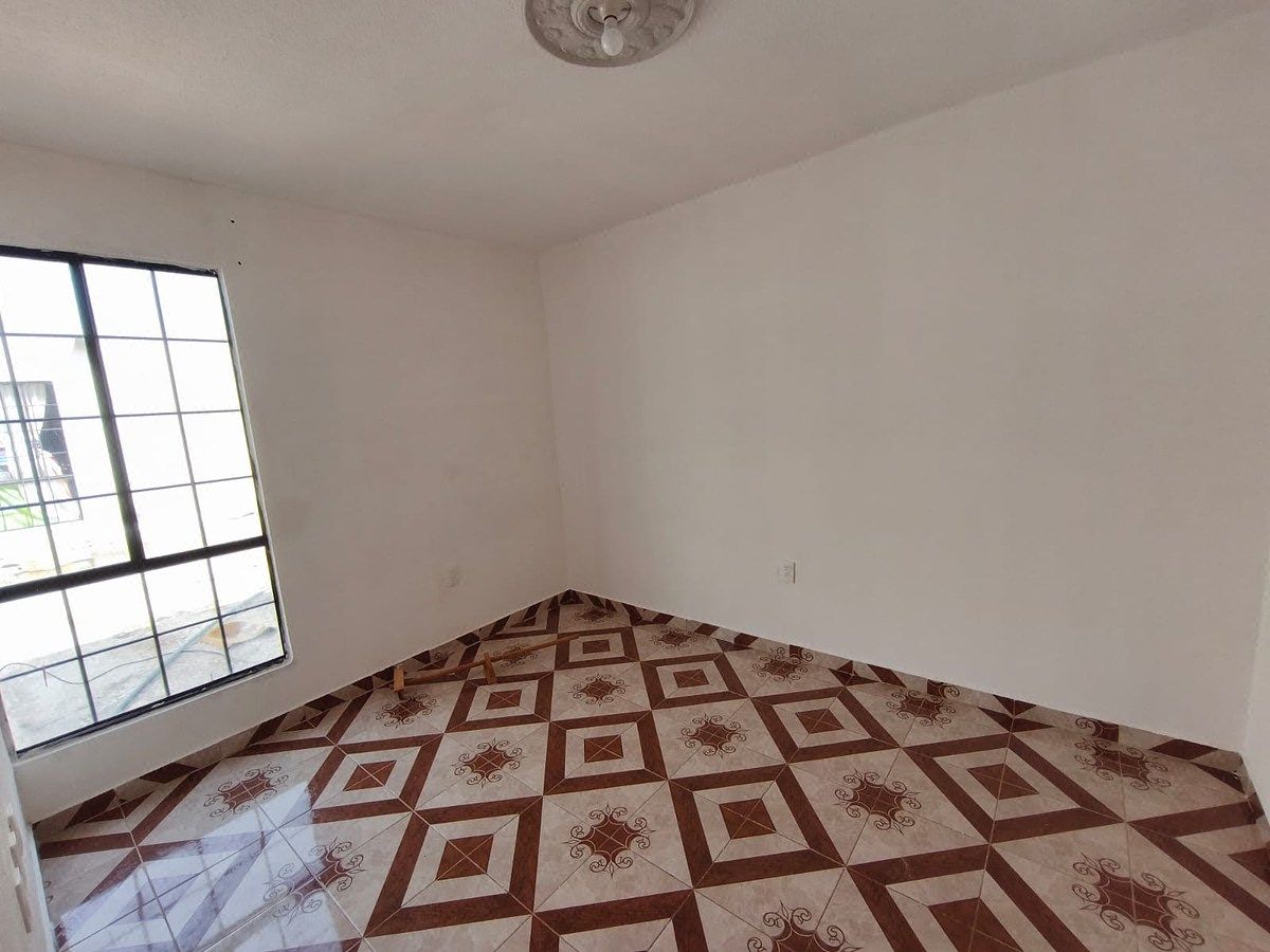 Venta de casa, foto 1 de 18