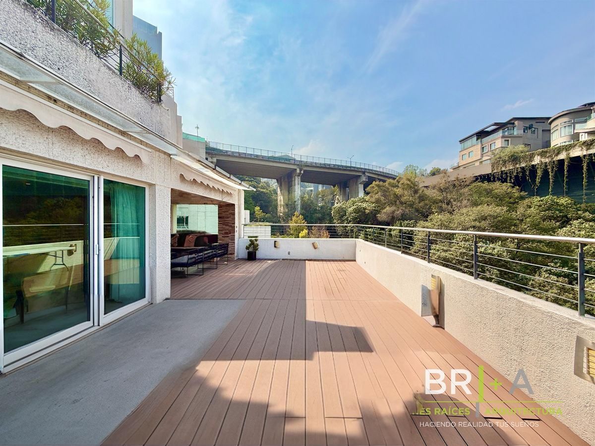 Departamento en venta con terraza en Bosques de las Lomas, photo 1 of 48