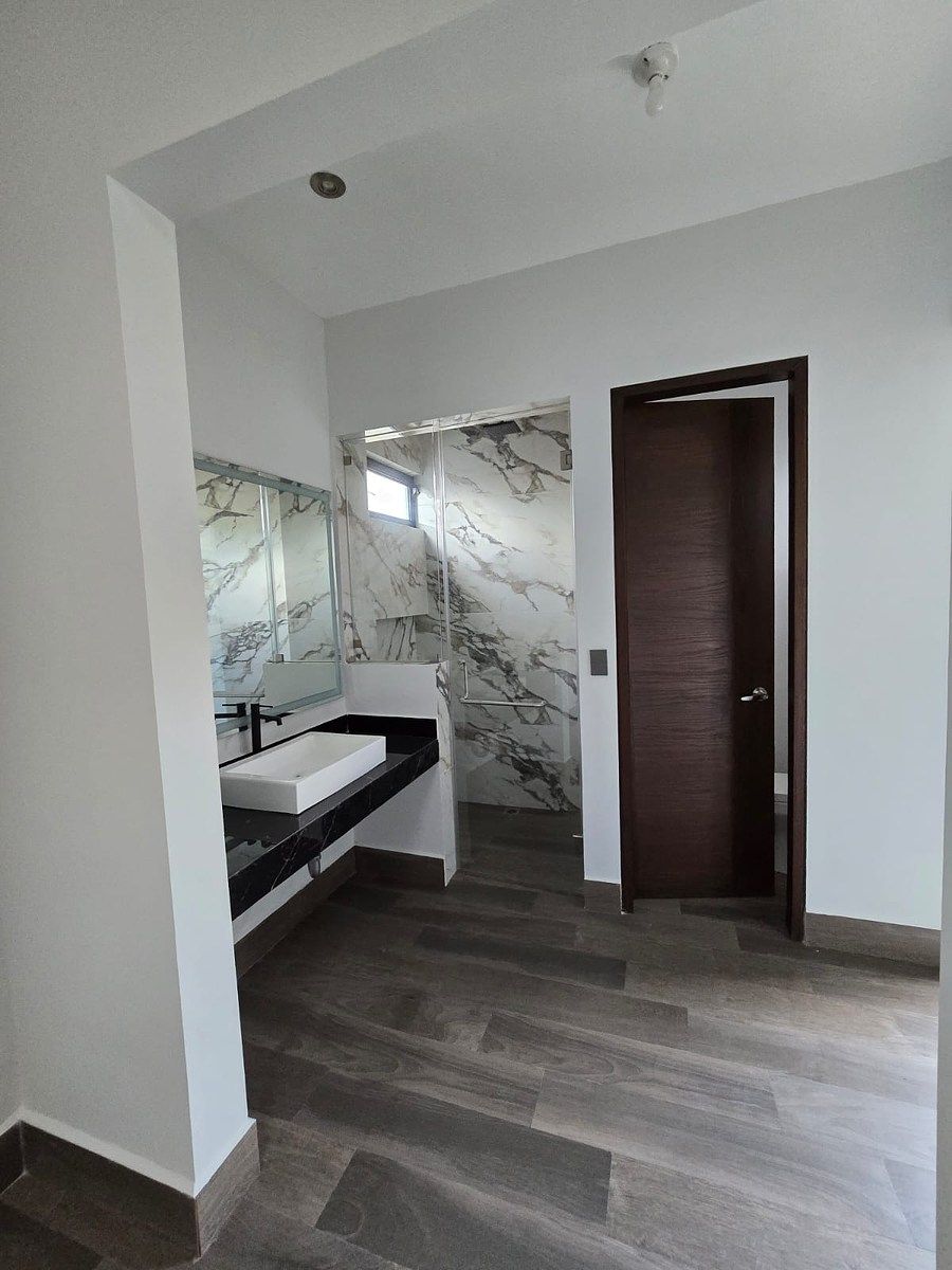 House in Fraccionamiento Los Olivos Residencial, Santiago, photo 6 of 43