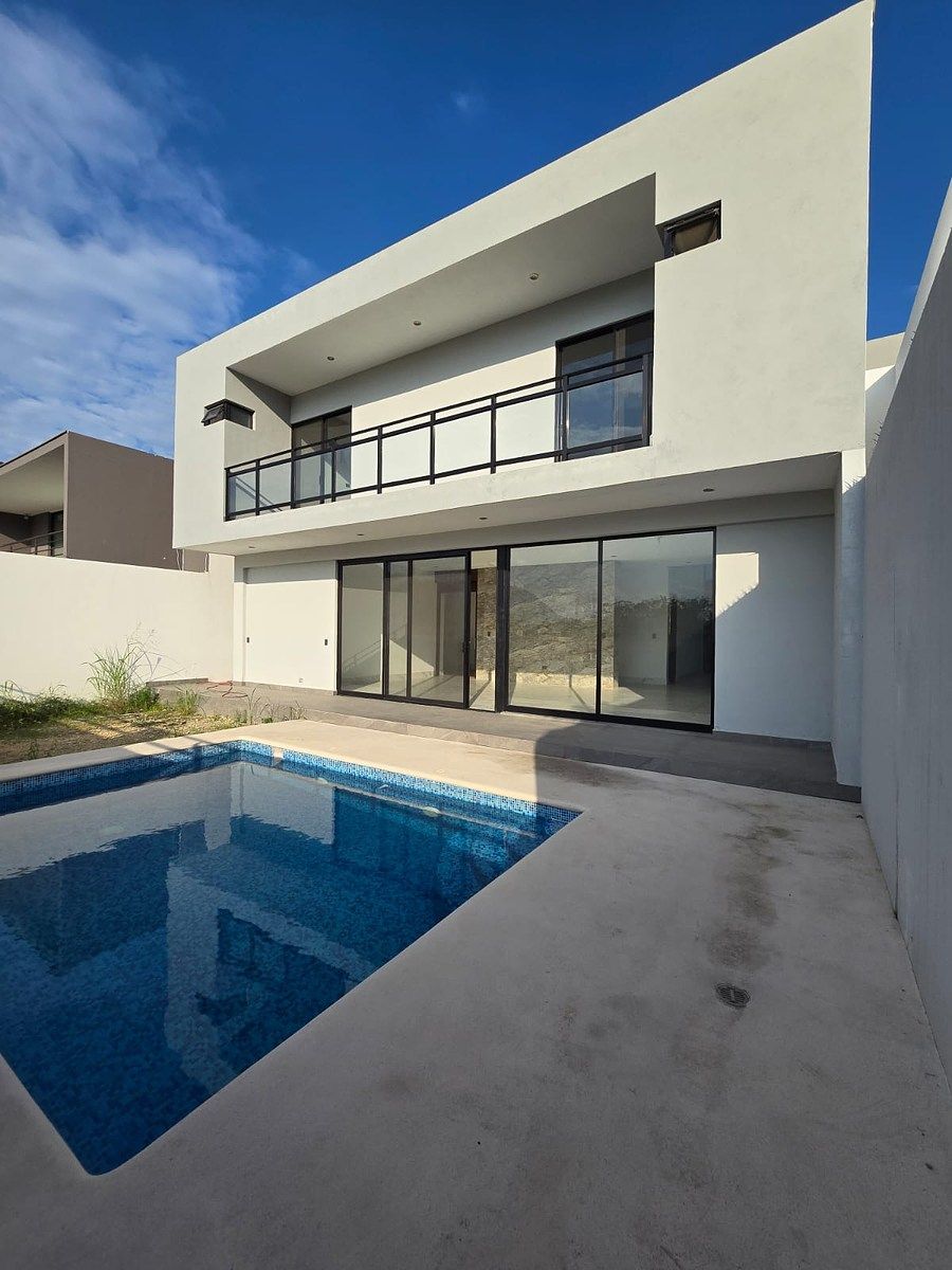 House in Fraccionamiento Los Olivos Residencial, Santiago, photo 32 of 43