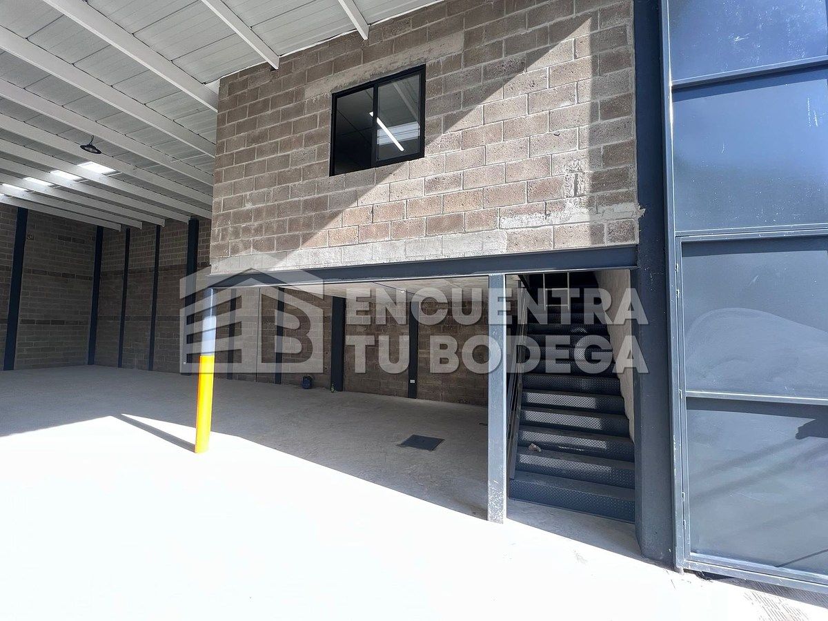 Bodega comercial en La Huizachera, El Salto, foto 2 de 7