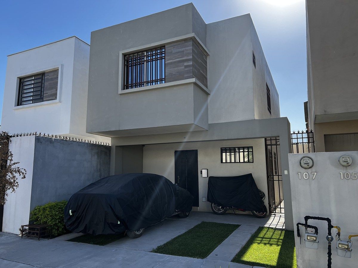 House for Sale in Privadas Canteras Élite in Huinalá Apodaca, photo 1 of 14