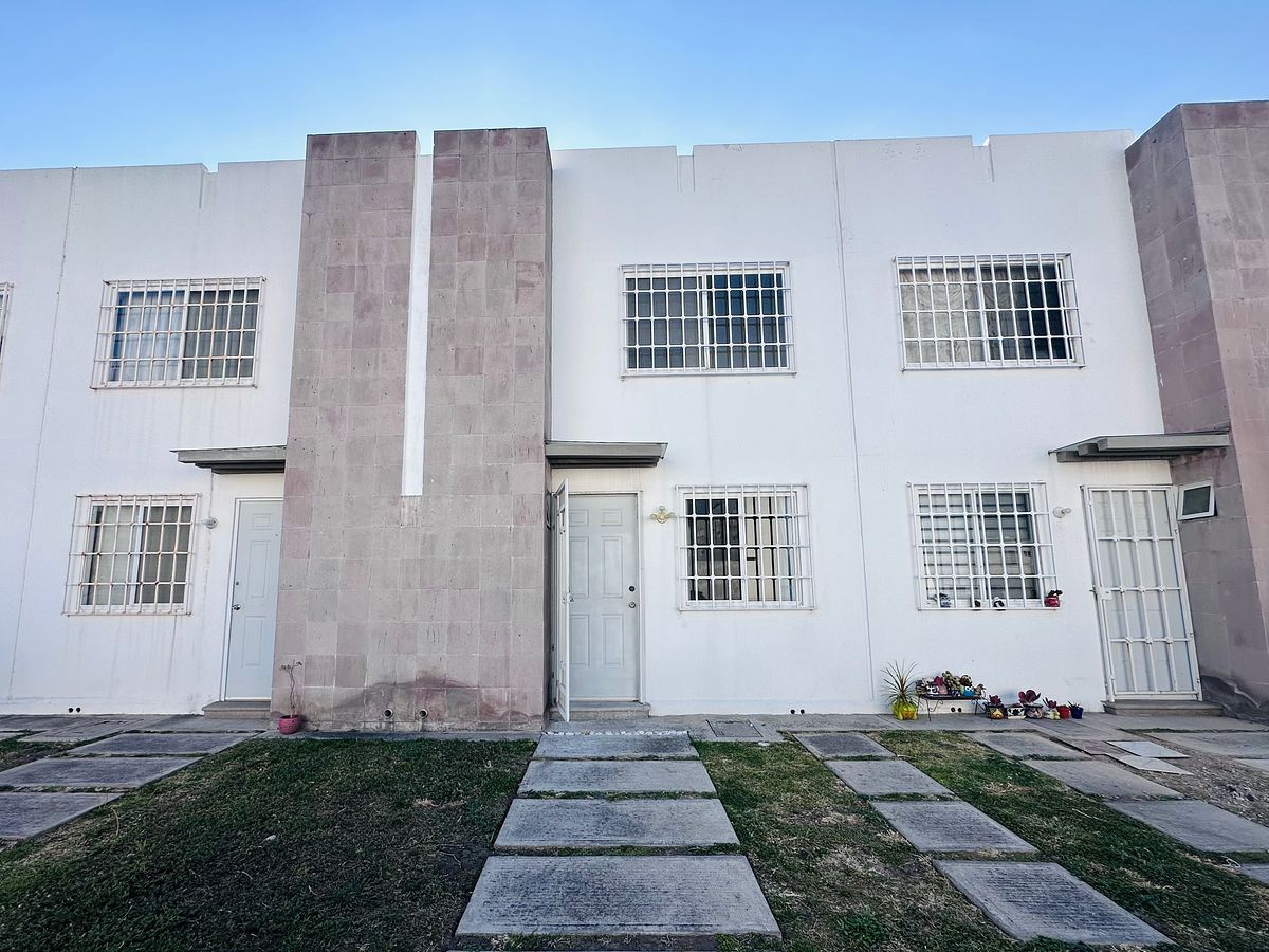 Casa en Venta en Cerrada Pinot, Curico, Viñedos, foto 1 de 18