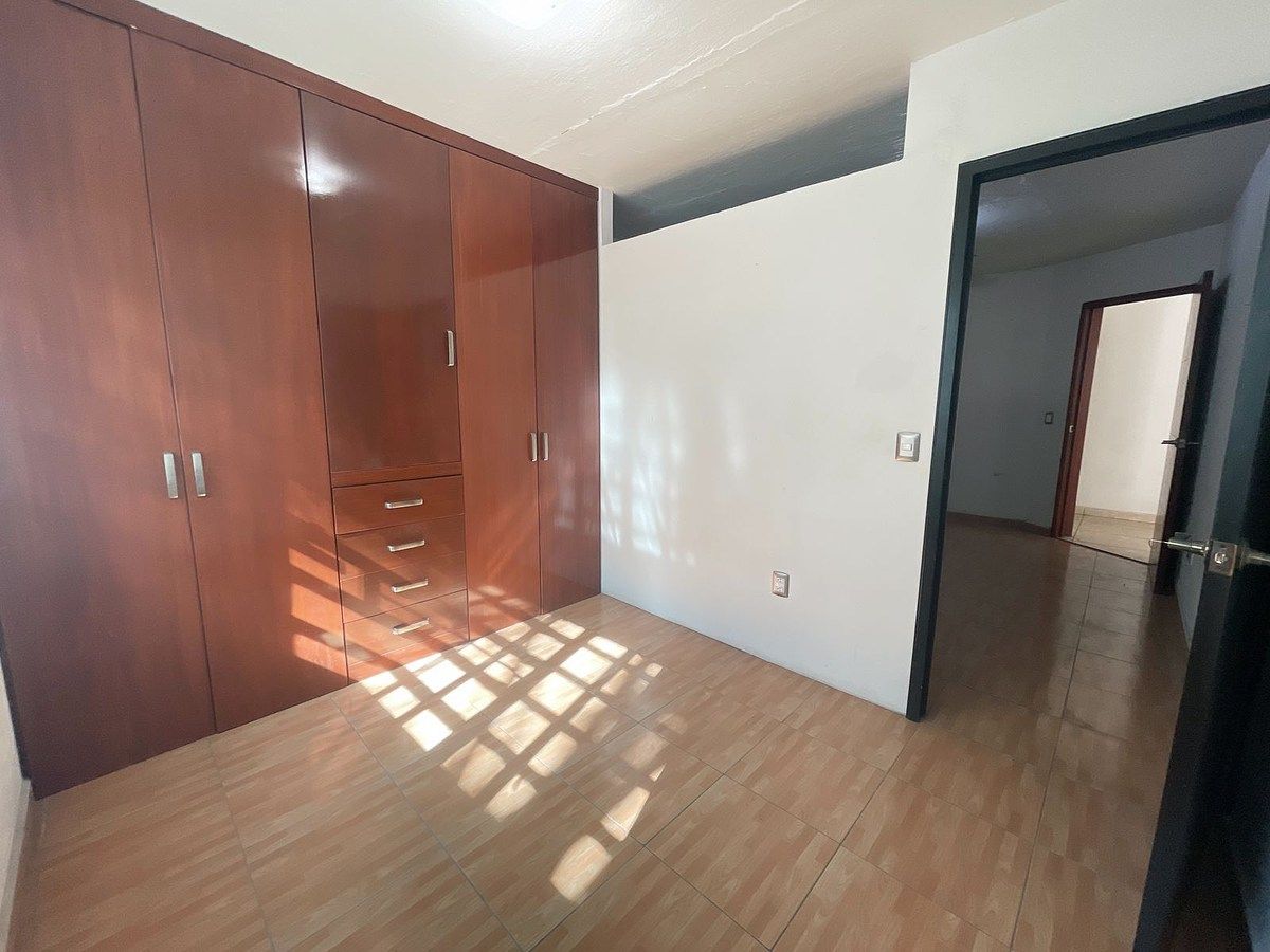 House in Mirador del Tesoro, Tlaquepaque, photo 9 of 14