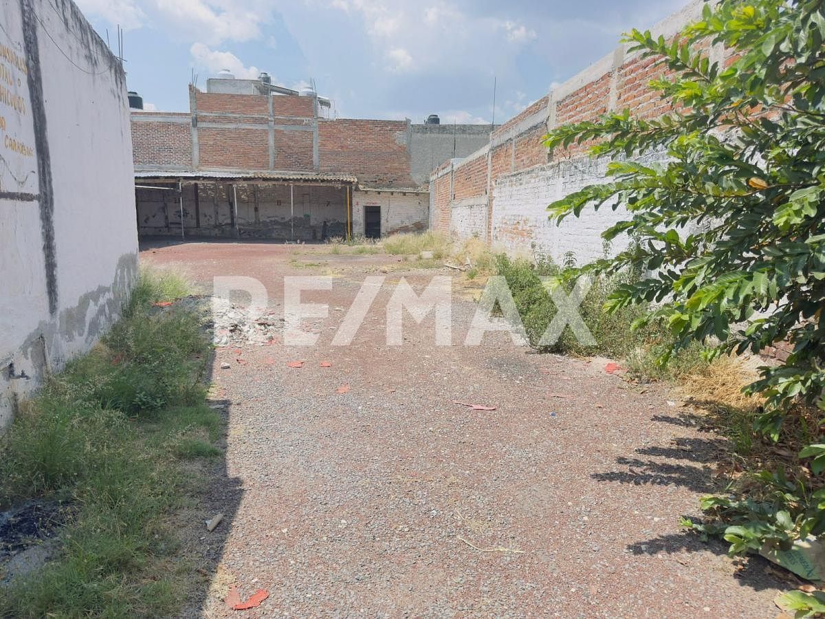 TERRENO - COMERCIAL EN VENTA, foto 1 de 19