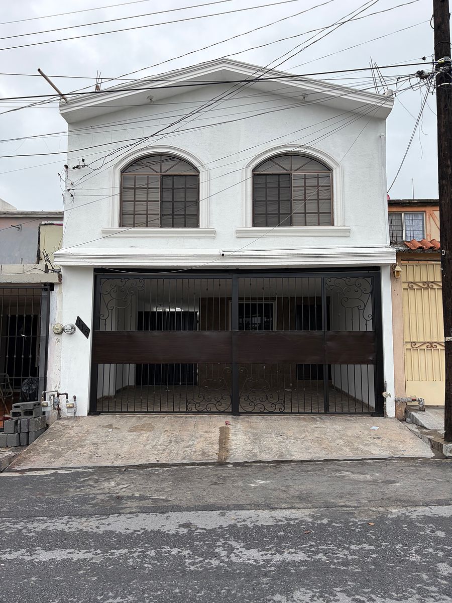 CASA EN RENTA, BALCONES DE ANAHUAC II - ESCOBEDO N.L., foto 1 de 18