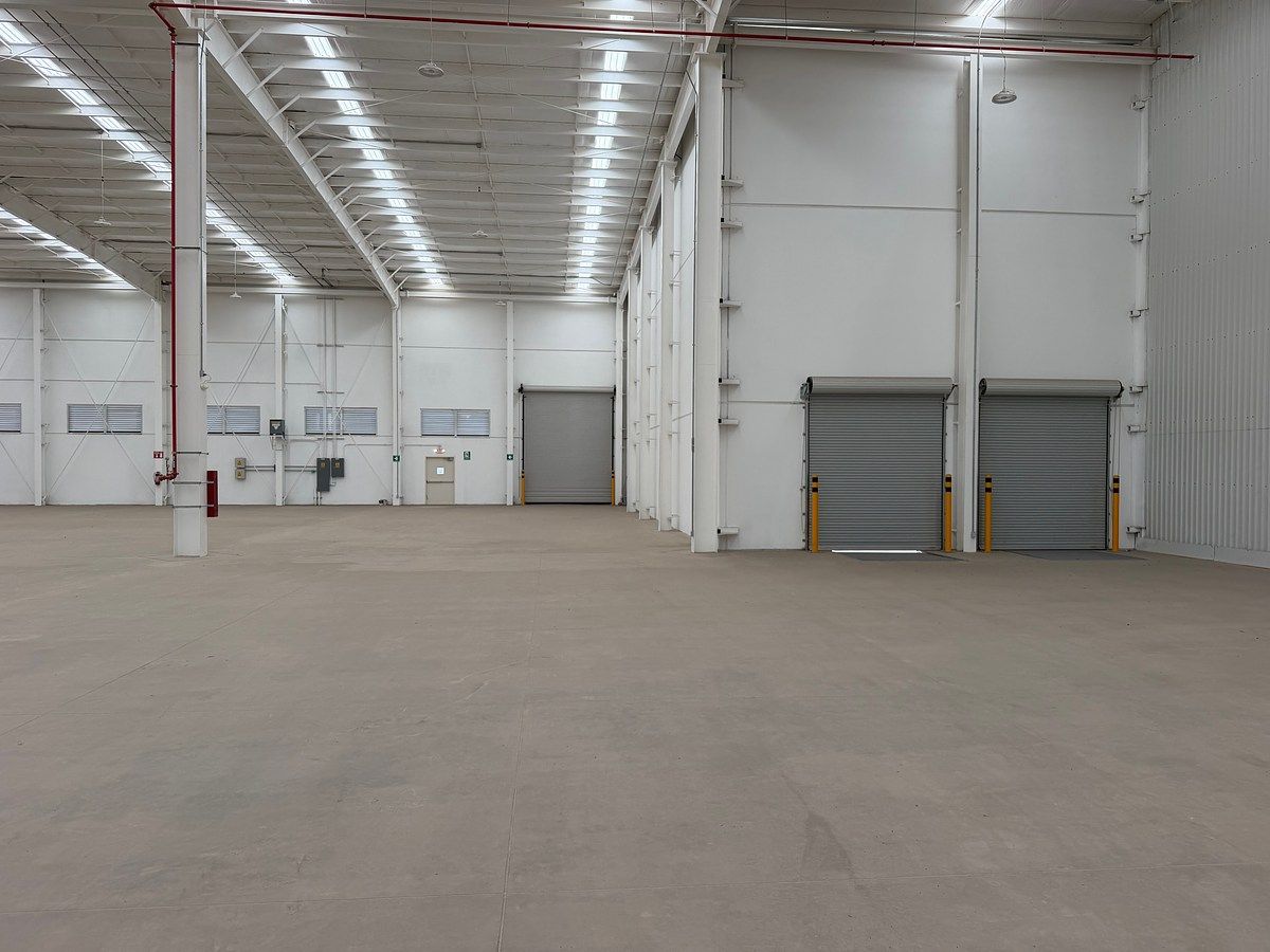 Oportunidad de nave industrial logística 5.25 USD m2, modular desde 4200 m2, foto 1 de 11