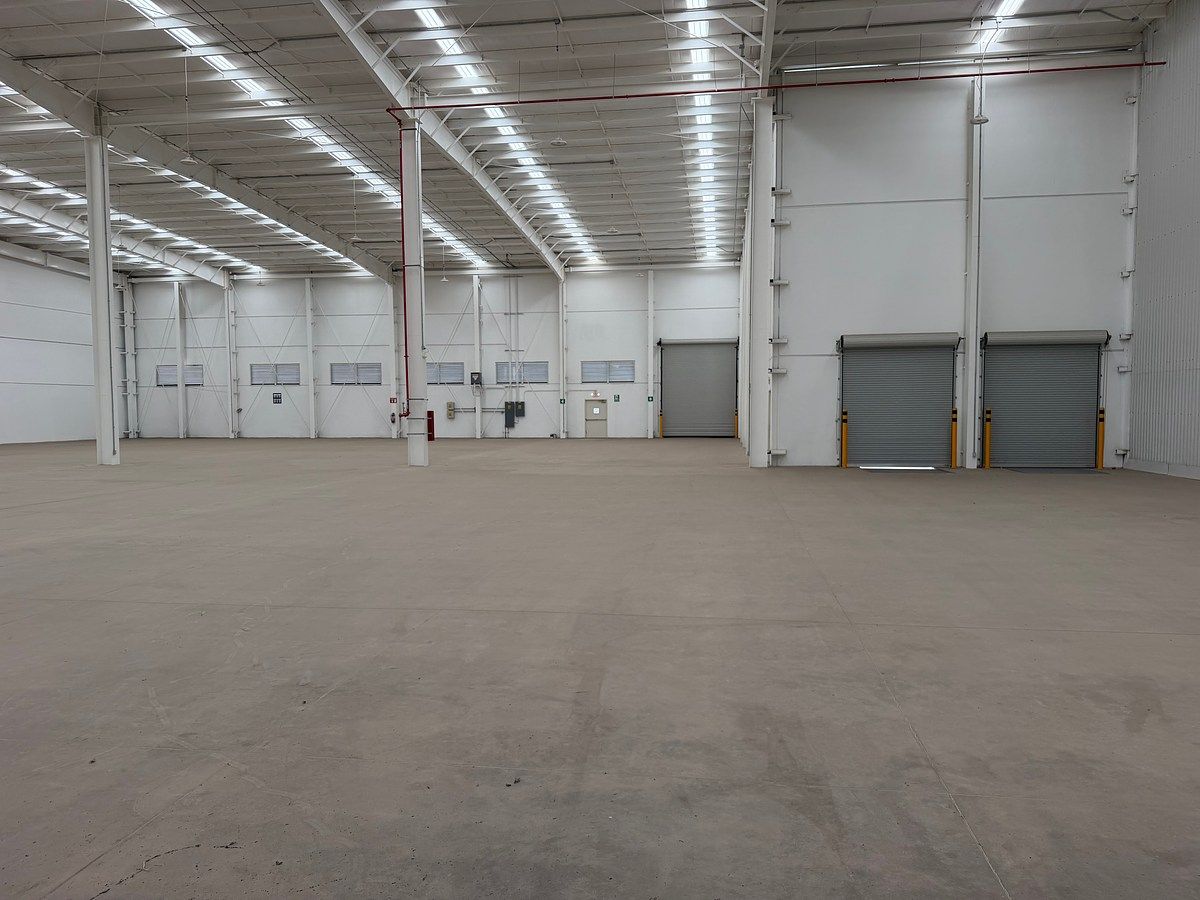 Nave industrial en Arroyo Hondo, León, foto 9 de 11