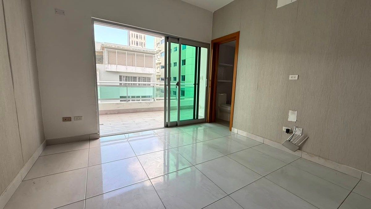 🏙️ Apartamento en Alquiler en Piantini  Ubicado en una de las zonas más exclusi, foto 1 de 11