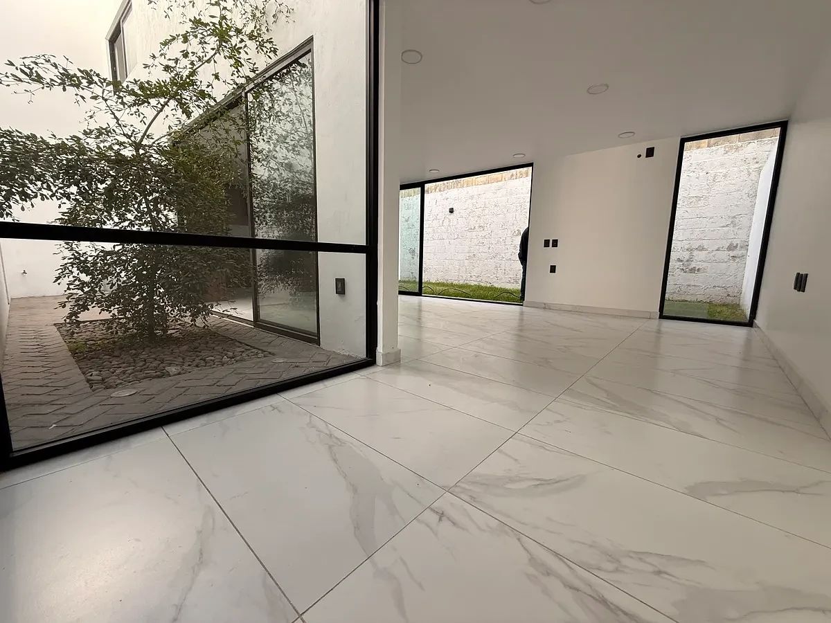 Casa em Capital Norte, Zapopan, foto 3 de 24
