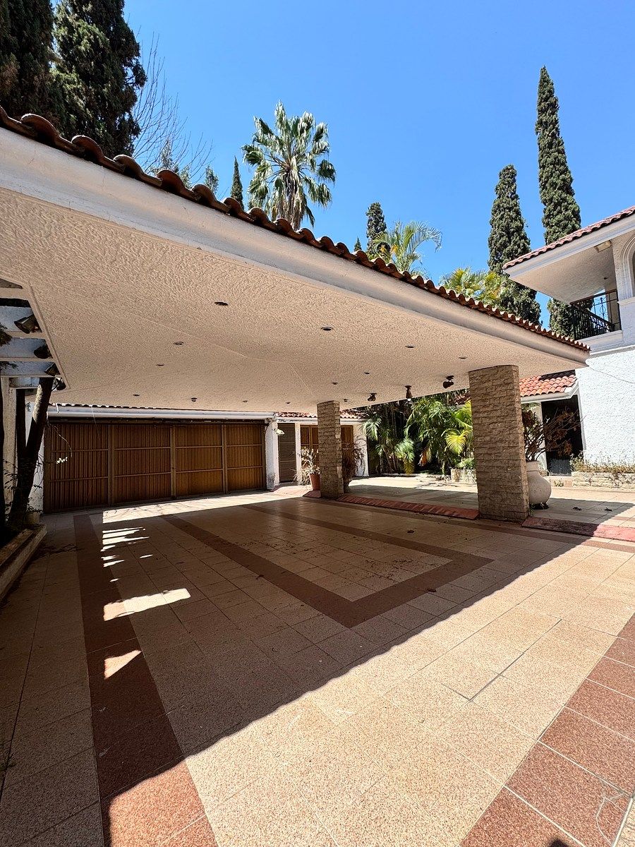 House in Chapultepec Country, Guadalajara, photo 4 of 31