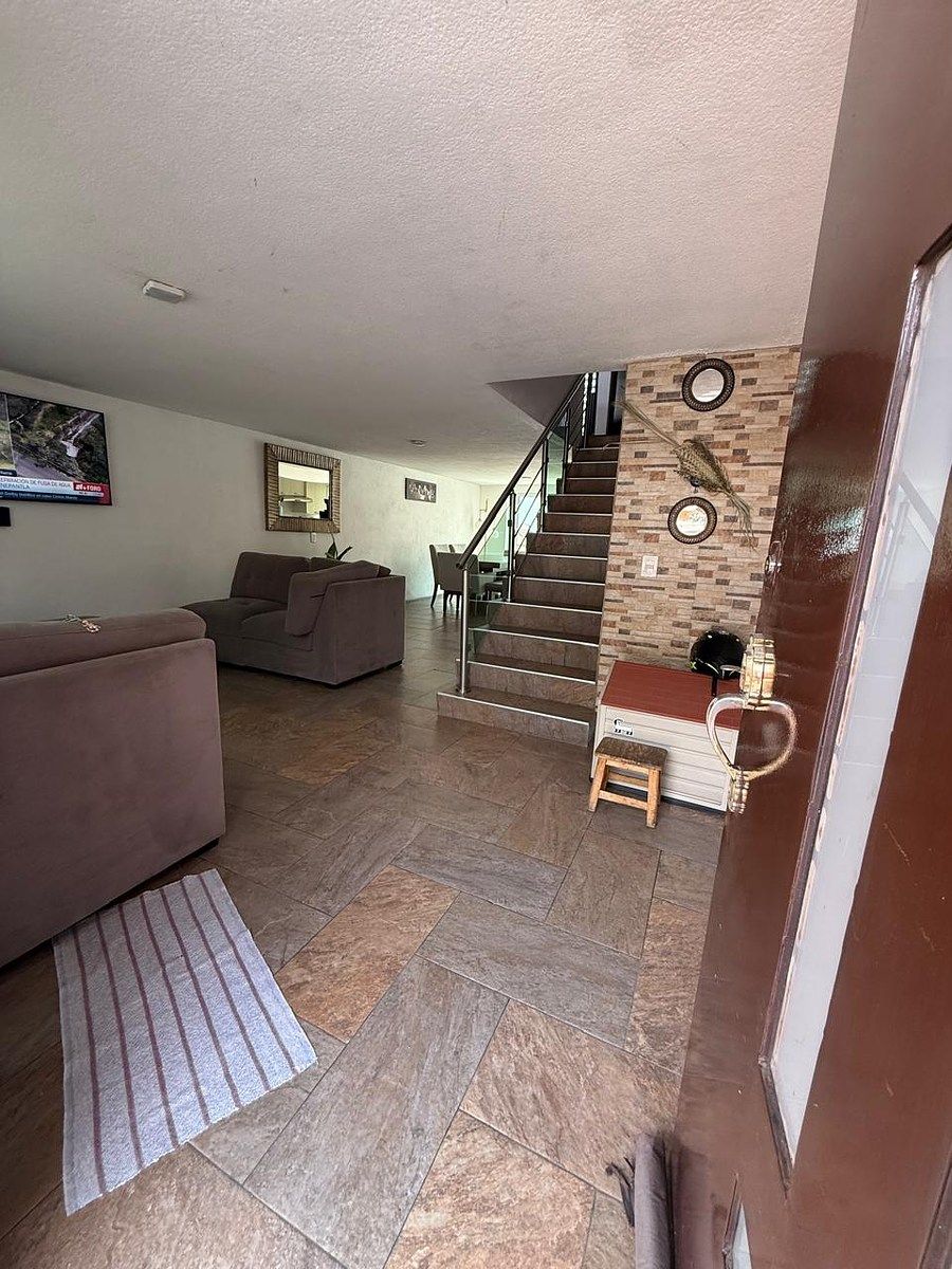 CASA REMODELADA | VIVEROS DE LA LOMA | TLALNEPANTLA, foto 1 de 15