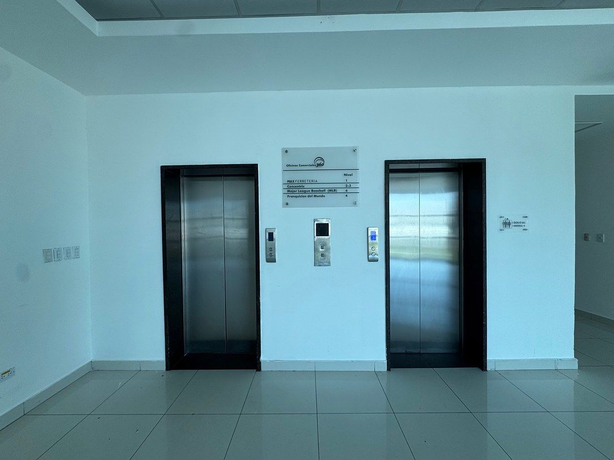 Oficina en Santo Domingo Centro (Distrito Nacional), foto 8 de 44