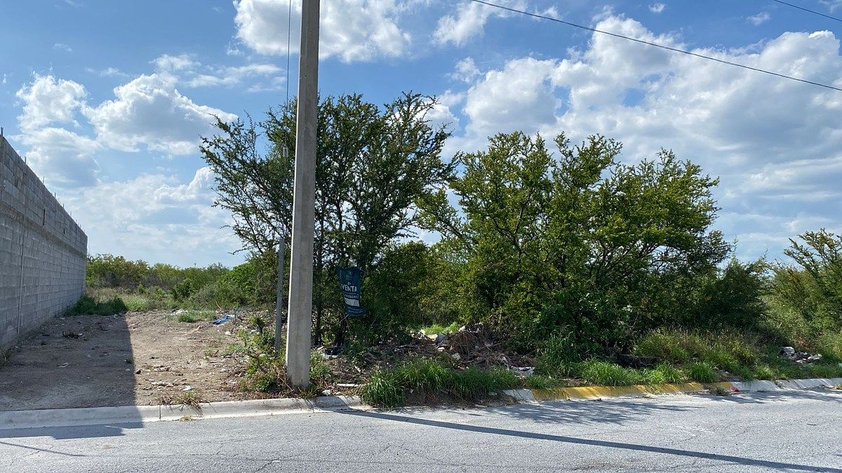 Lot in Portal del Norte, General Zuazua, photo 3 of 5