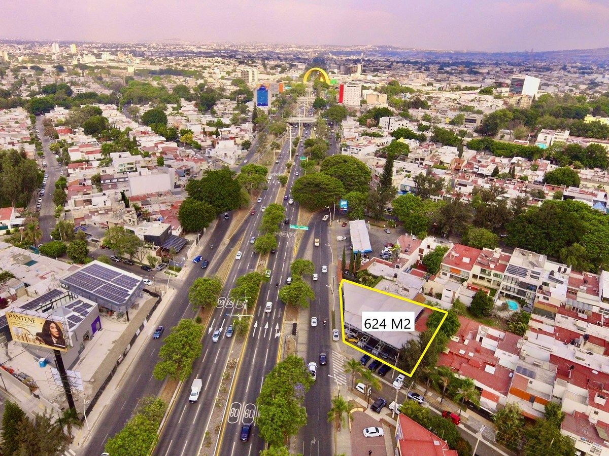 TERRENO EN VENTA SOBRE AV. LÁZARO CÁRDENAS, GUADALAJARA, foto 1 de 16