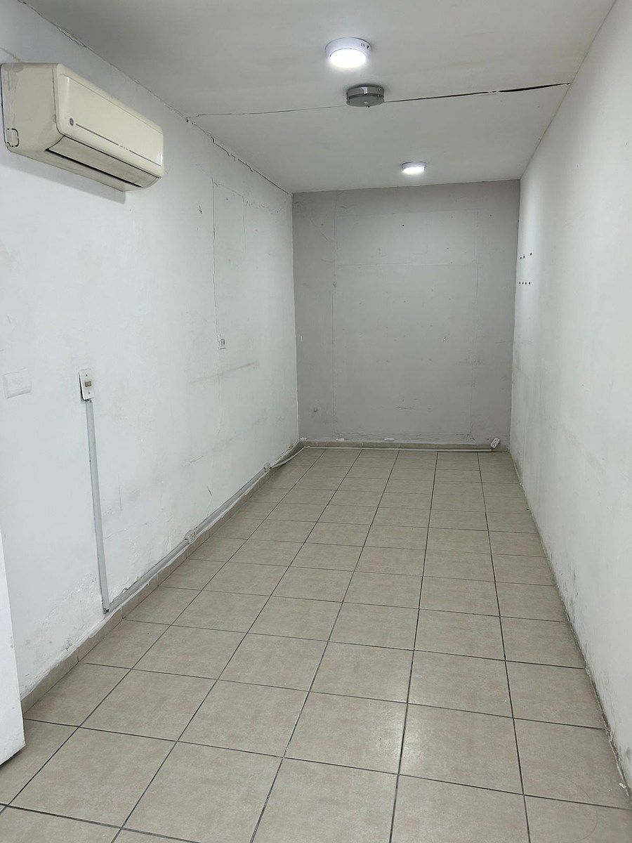 Retail Space in Del Valle, San Pedro Garza García, photo 11 of 16