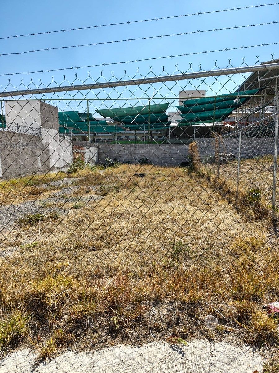 TERRENO EN VENTA EN COLINAS DEL CIMATARIO, foto 1 de 5