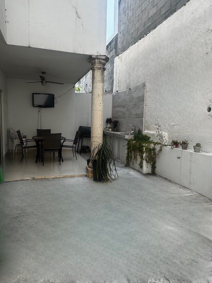 House in Colinas del Valle, Monterrey, photo 14 of 37