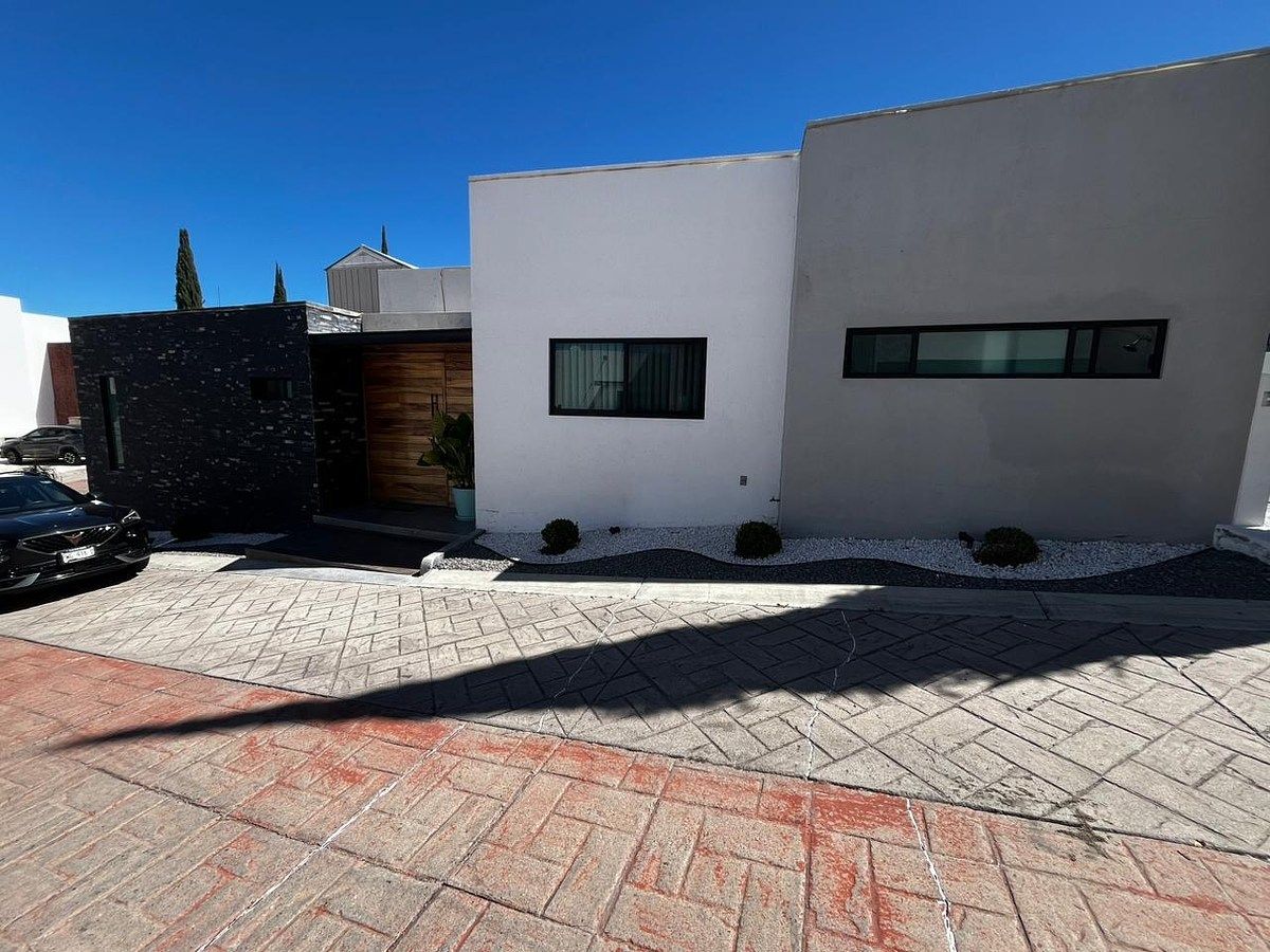 House in Gated Community in Los Cipreses, Corregidora, photo 6 of 22
