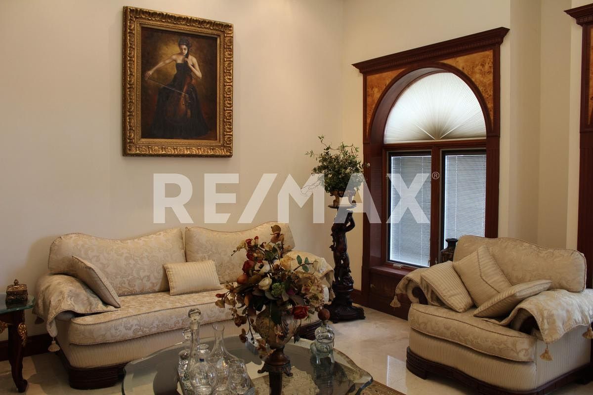 House in Fraccionamiento Villas del Mesón, Querétaro, photo 15 of 43