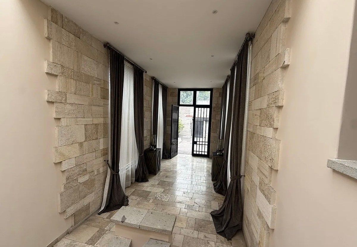 House in Bosque de las Lomas, Miguel Hidalgo, photo 12 of 30