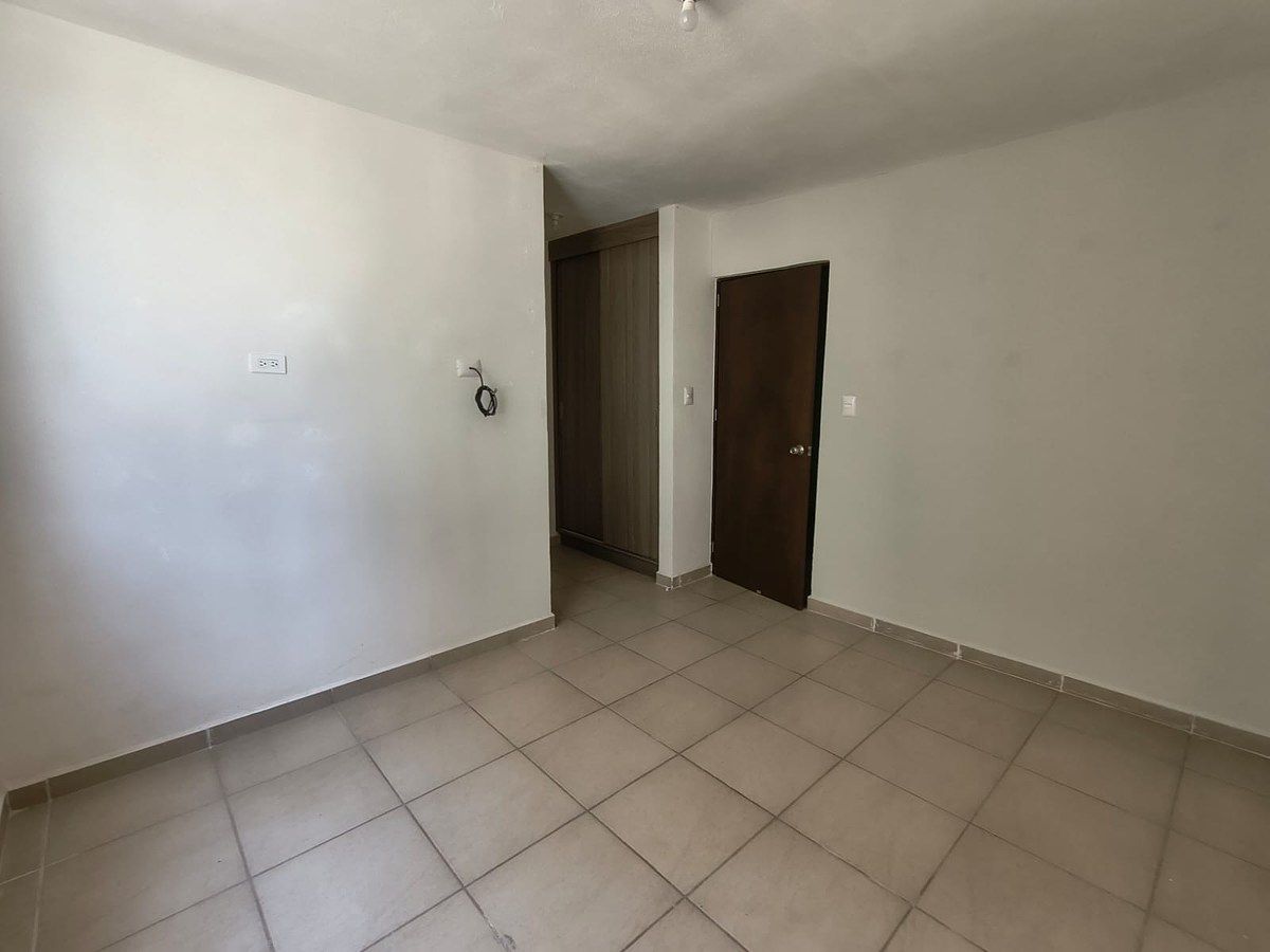 House in Gated Community in Ciudad del Sol, Querétaro, photo 7 of 18