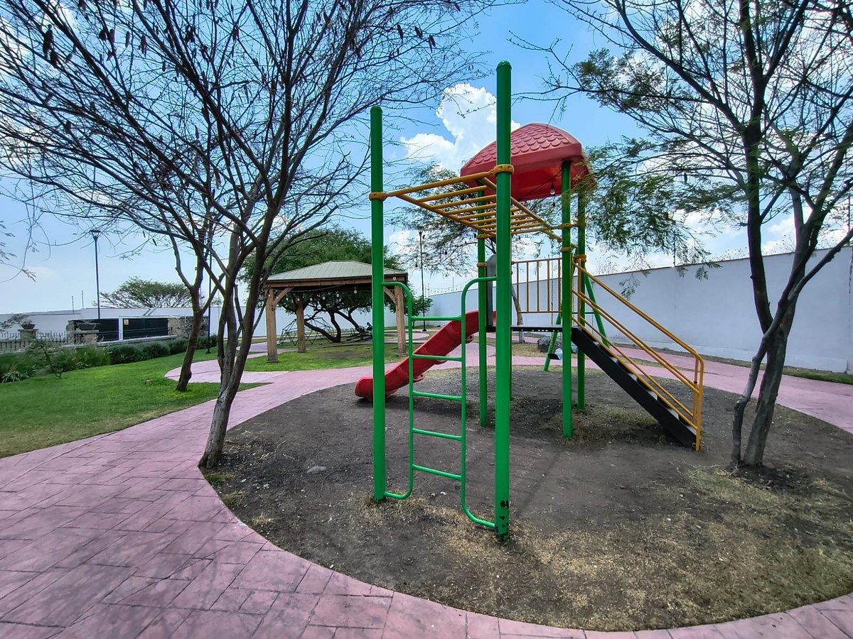 House in Gated Community in Ciudad del Sol, Querétaro, photo 15 of 18