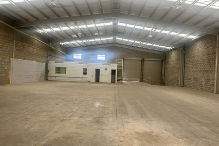 Bodega comercial de 600m² a unas cuadras de Garita de Otay