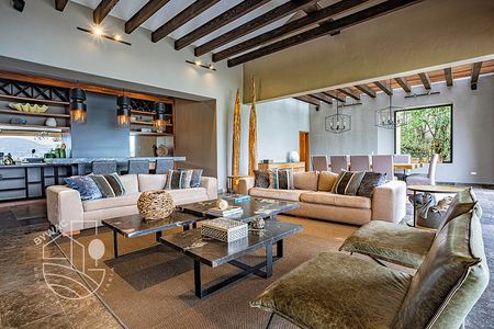Casa en Venta Fraccionamiento Izar Valle de Bravo¡Descubre tu próximo refugio en
