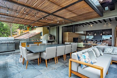Casa en Venta Fraccionamiento Izar Valle de Bravo¡Descubre tu próximo refugio en