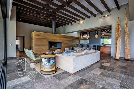 Casa en Venta Fraccionamiento Izar Valle de Bravo¡Descubre tu próximo refugio en