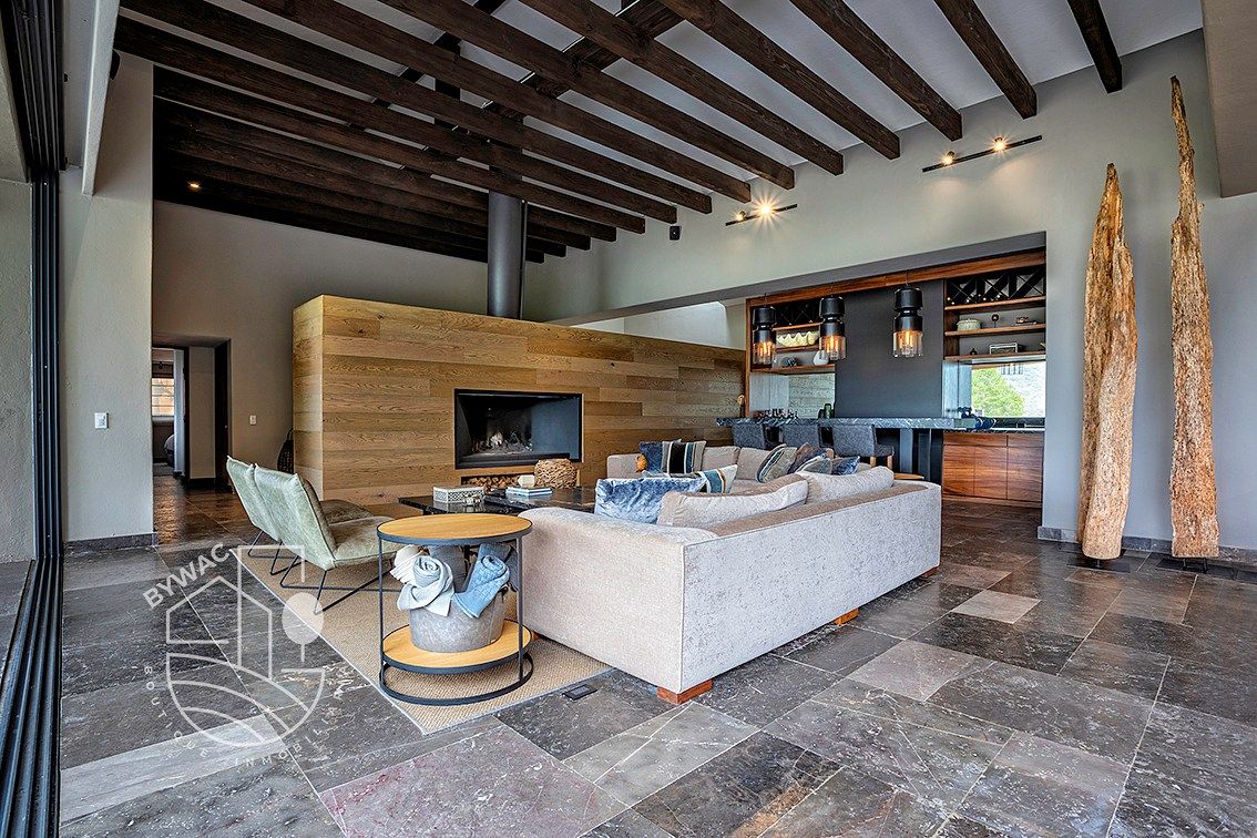 House in Gated Community in El Cerrillo, Valle de Bravo, photo 10 of 49