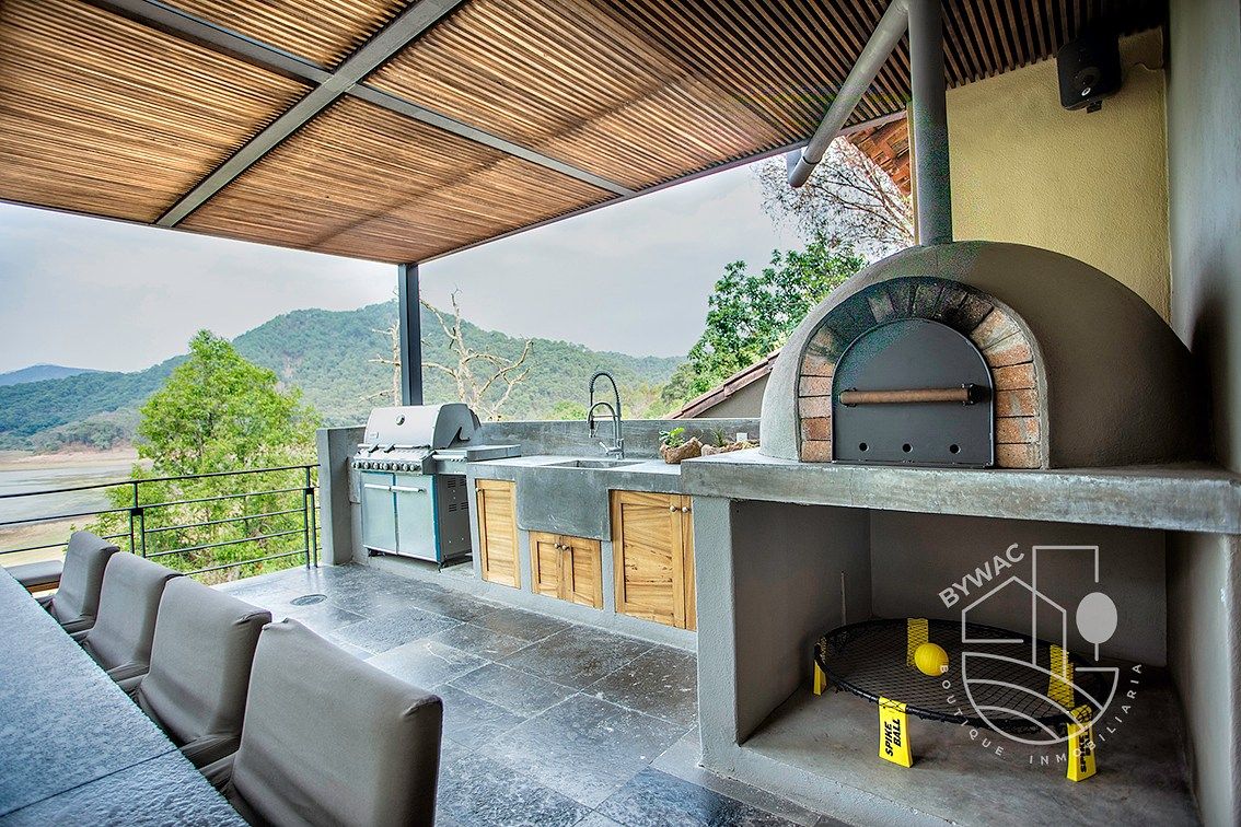 House in Gated Community in El Cerrillo, Valle de Bravo, photo 16 of 49