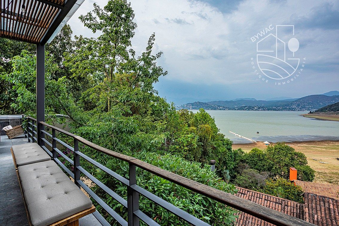 House in Gated Community in El Cerrillo, Valle de Bravo, photo 17 of 49