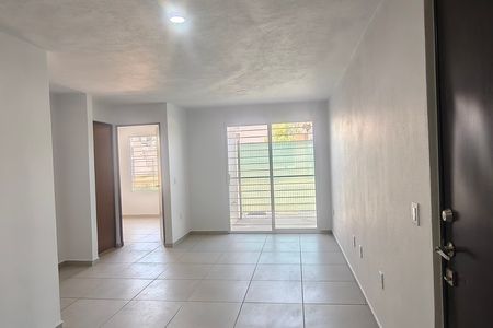 Departamento en Renta Primer Nivel Cerca Galerias Santa Anita