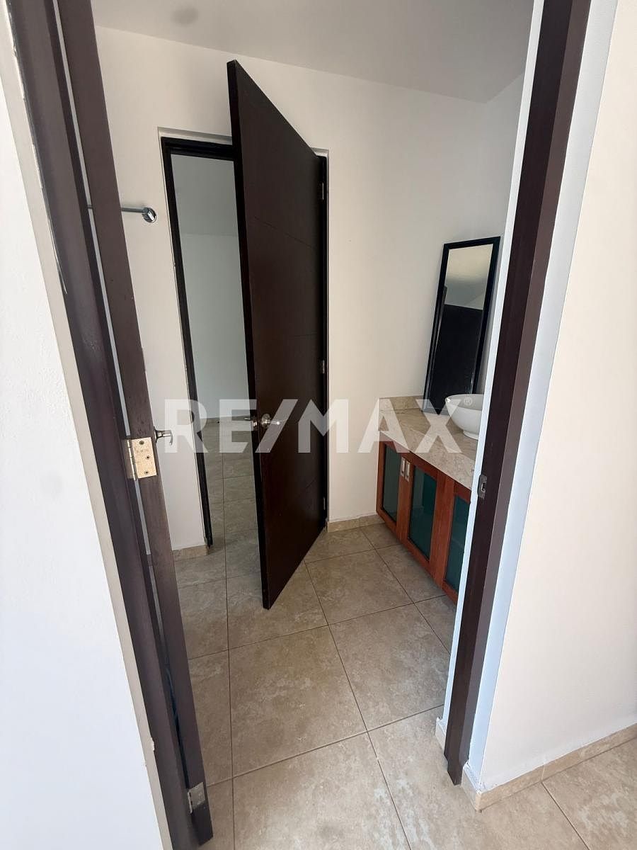 Casa en condominio en Punta Juriquilla, Querétaro, foto 16 de 27