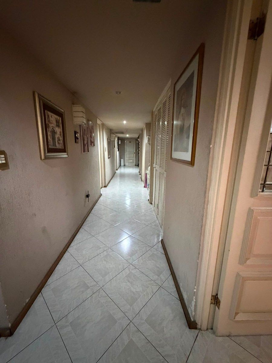 House with Commercial Use in Las Cumbres 1 Sector, Monterrey, photo 3 of 14