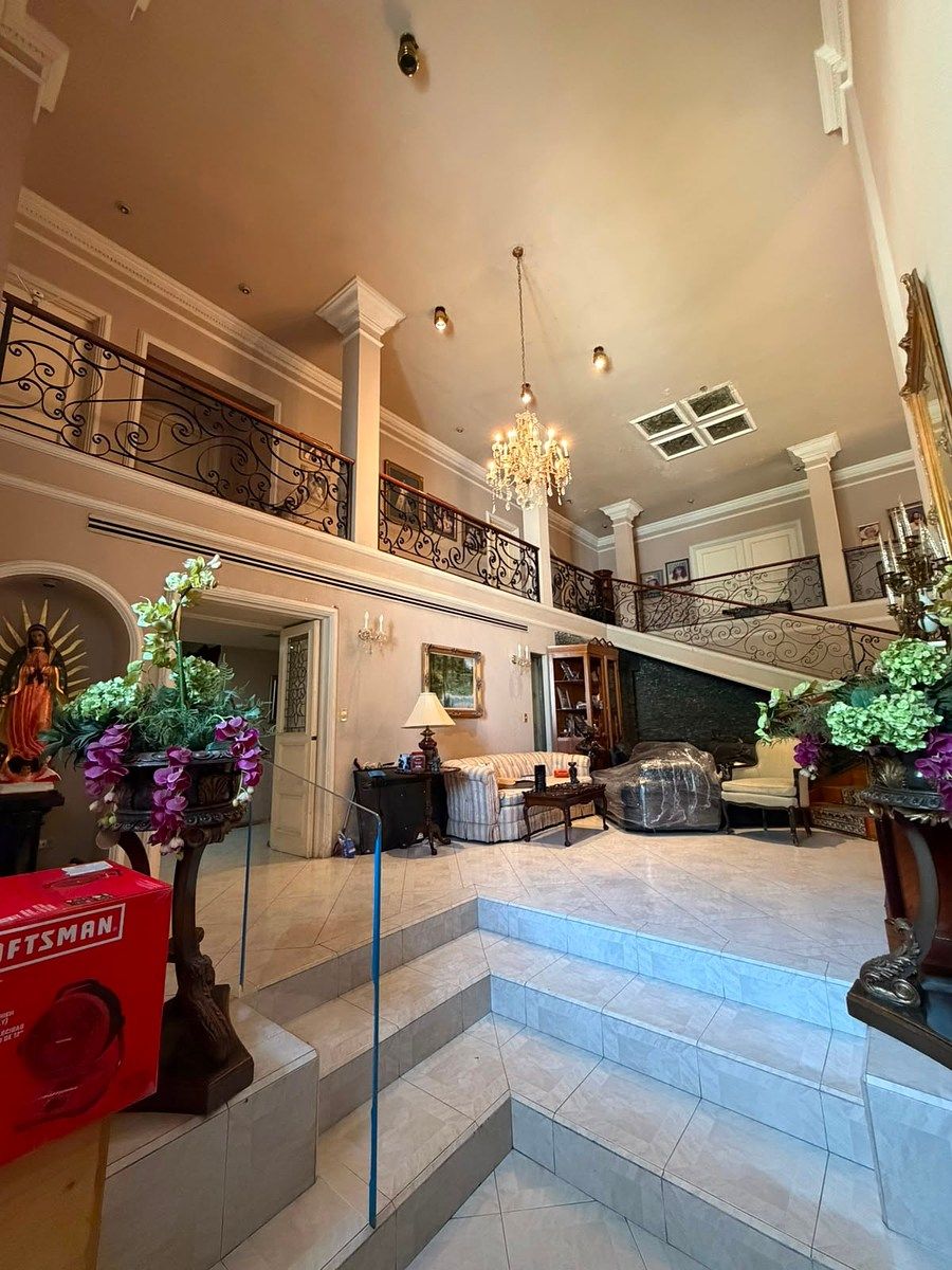 House with Commercial Use in Las Cumbres 1 Sector, Monterrey, photo 4 of 14