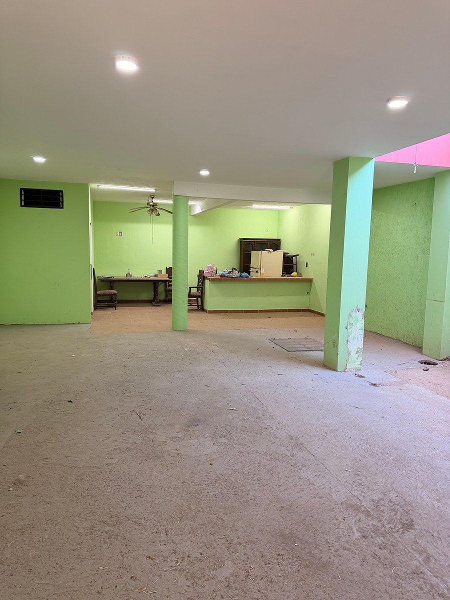 Retail Space in La Santa Cruz, Tequila, photo 2 of 6