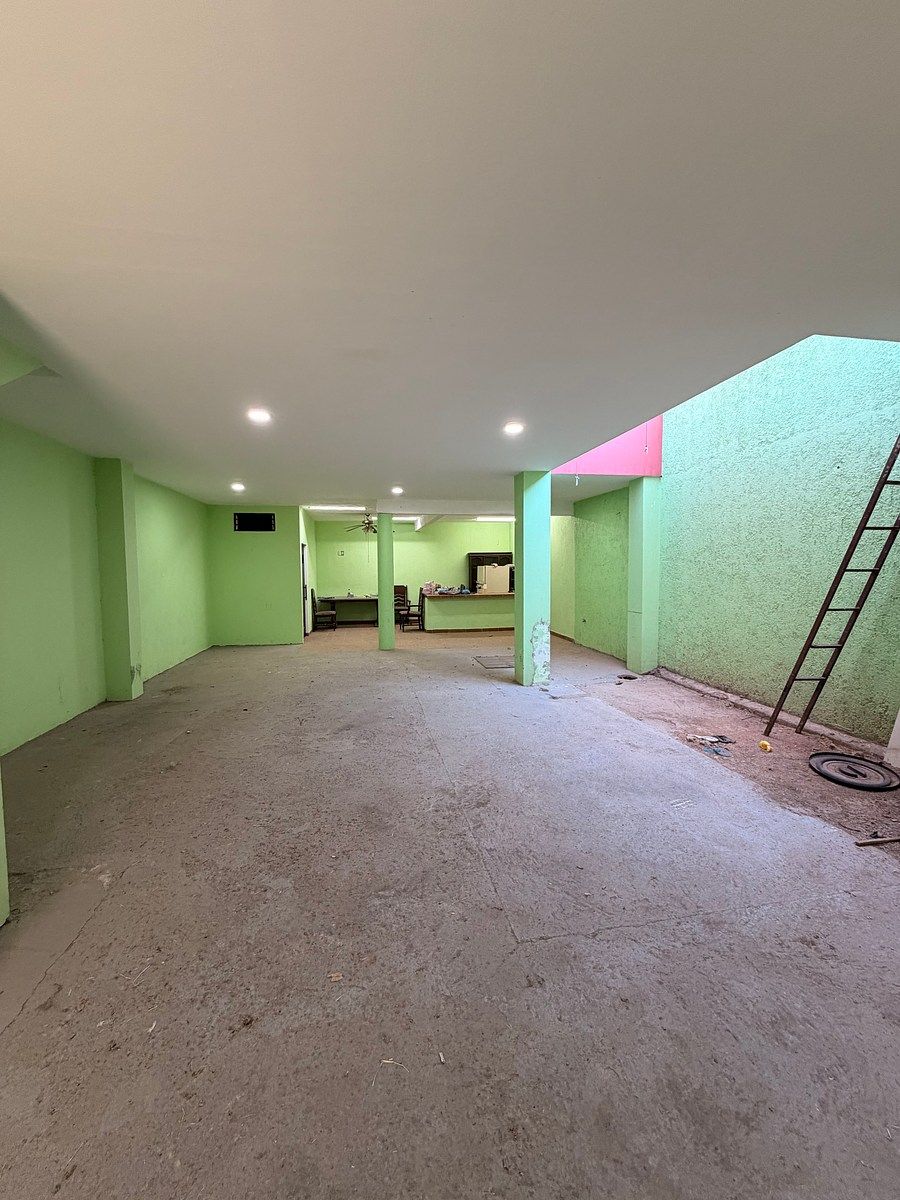 Retail Space in La Santa Cruz, Tequila, photo 5 of 6